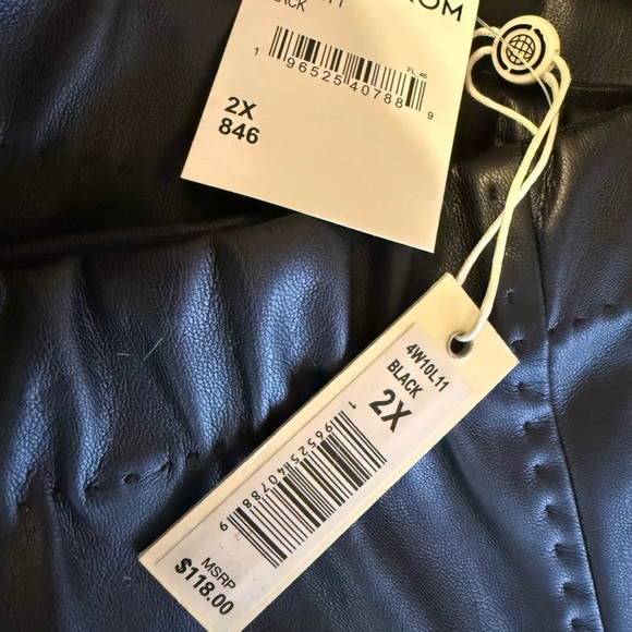 Max Studio Women's Faux Leather Wrap Black Mini Plus Size Skirt 2X NWT - Picture 6 of 6